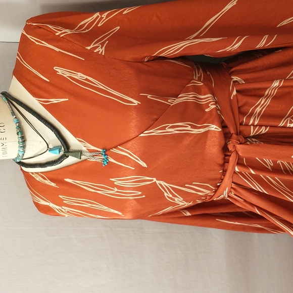 Diarrblu Wrap Dress Wide Flare Skirt Made in Senegal Soft Fabric Feminine Flirty - Picture 2 of 10